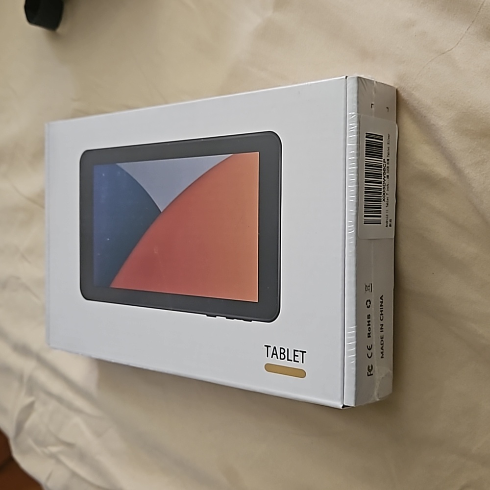 Android 7 inch tablet - Picture 2 of 2